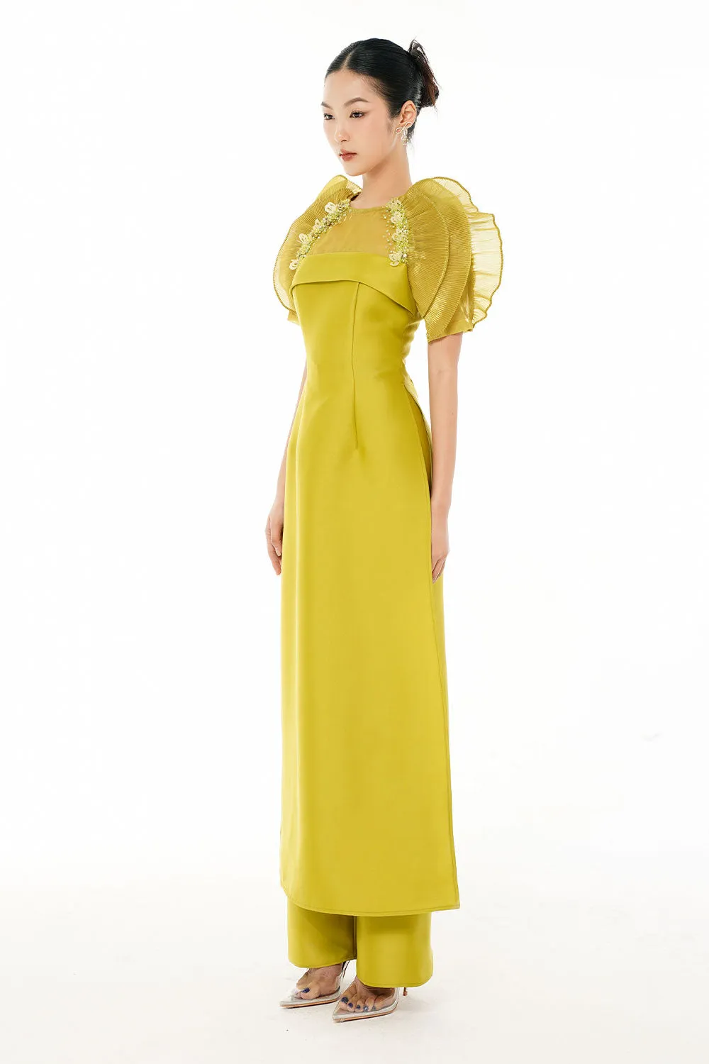 An Nguyet A-line Jewel Neck Taffeta Floor Length Ao Dai