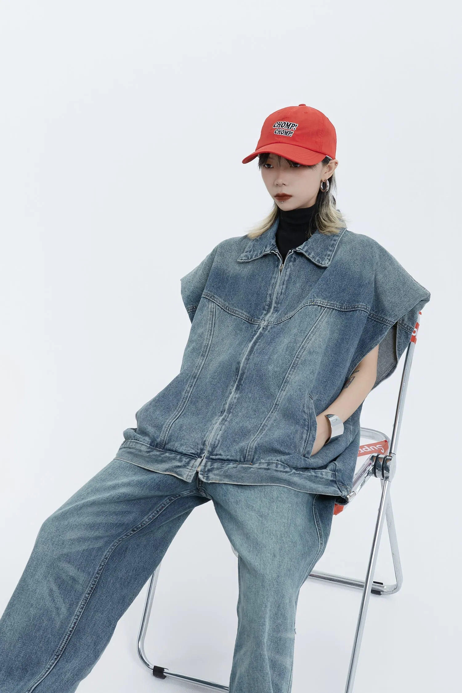 Big Silhouette Half-Sleeved Denim Jacket