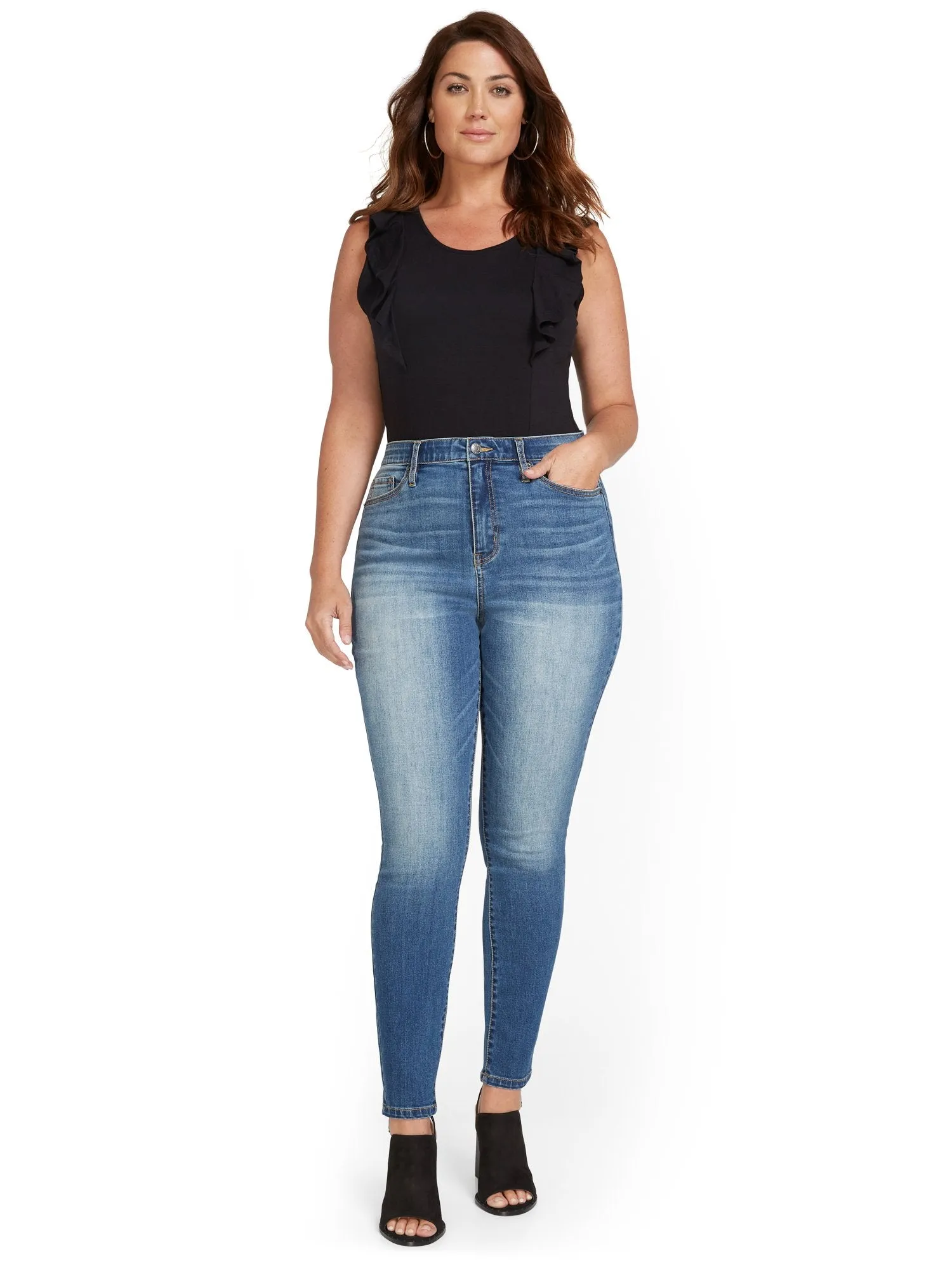 High-Waisted Curvy Essential Skinny Jeans - Orchard Wash