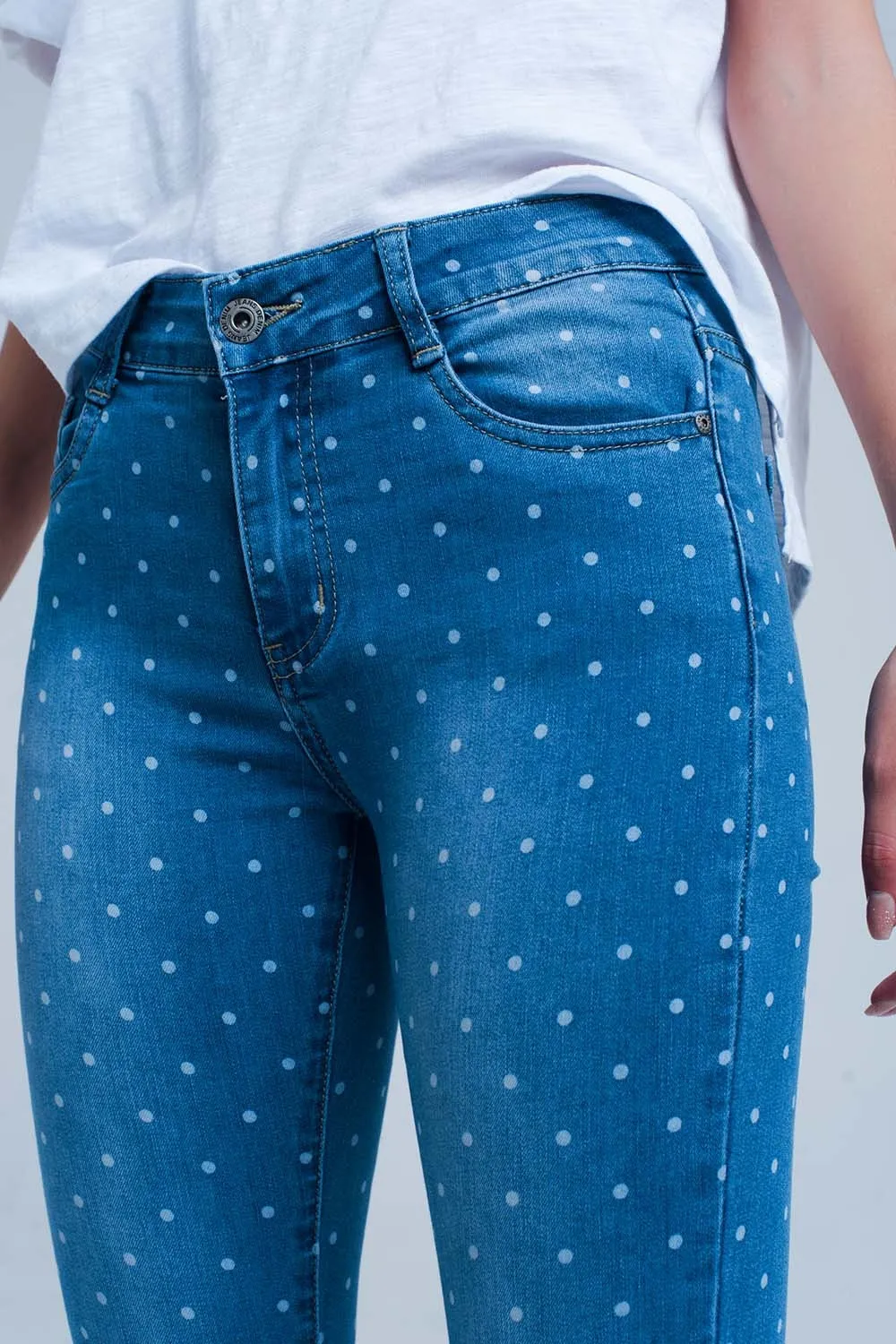 Skinny jeans in polka dot print