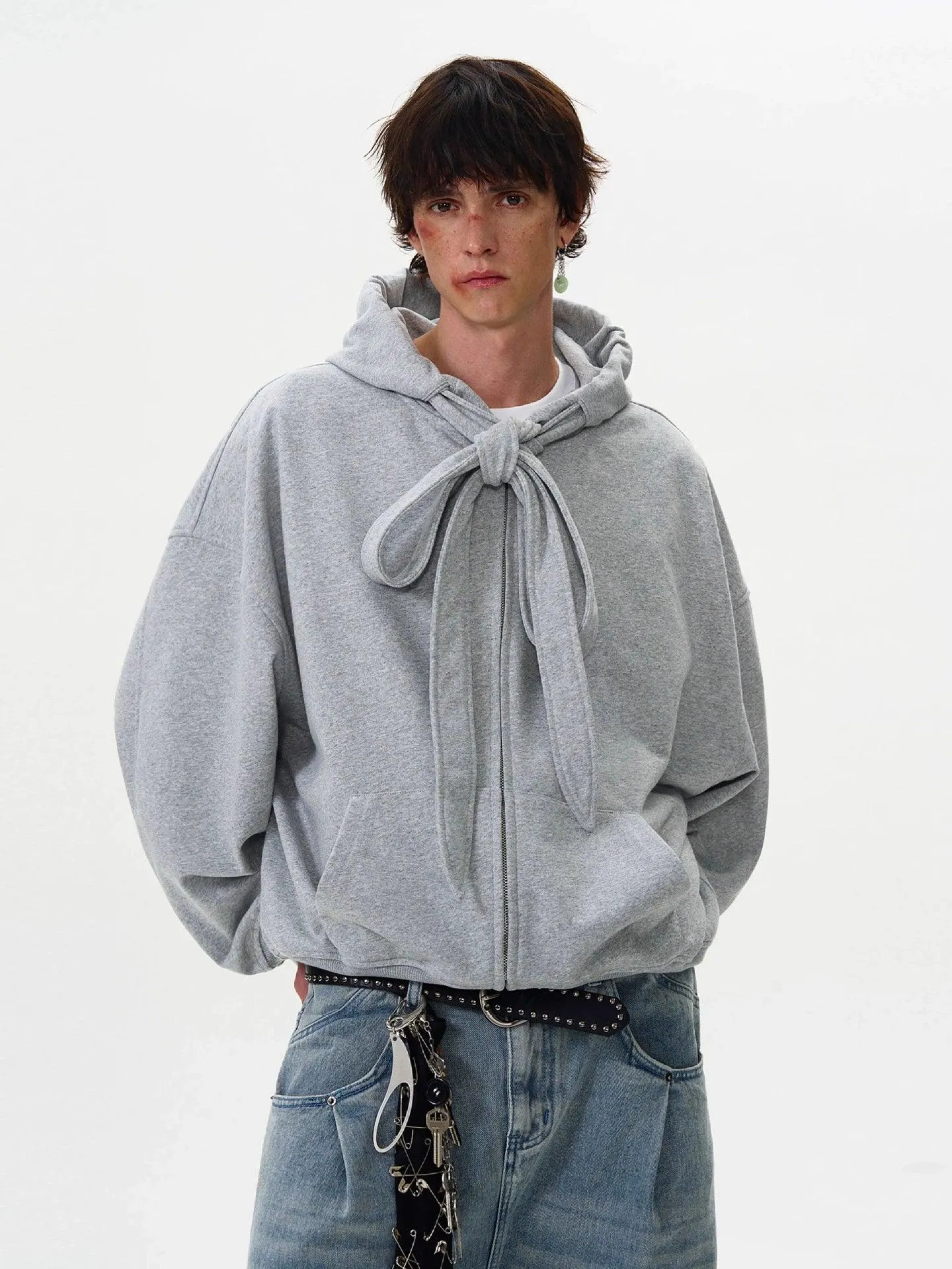 THE RÊVEUR HOODIE