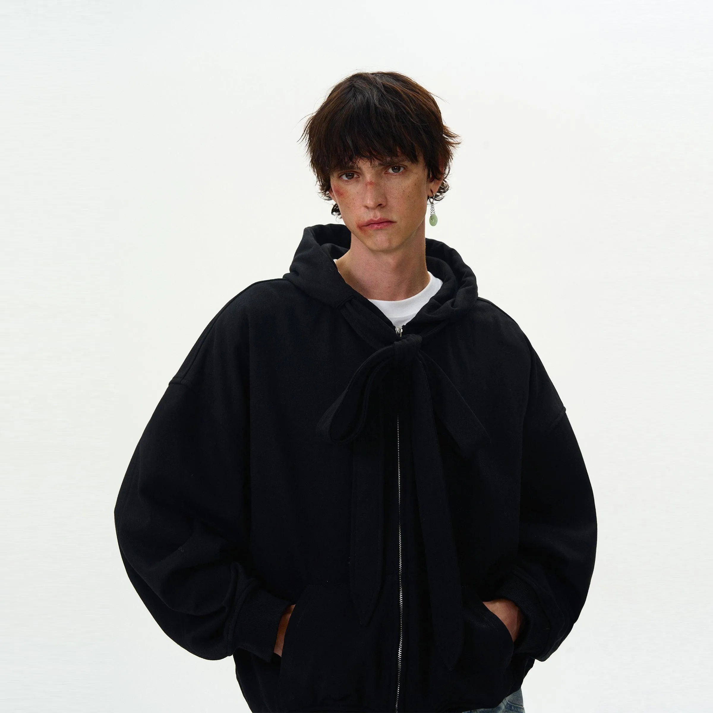 THE RÊVEUR HOODIE