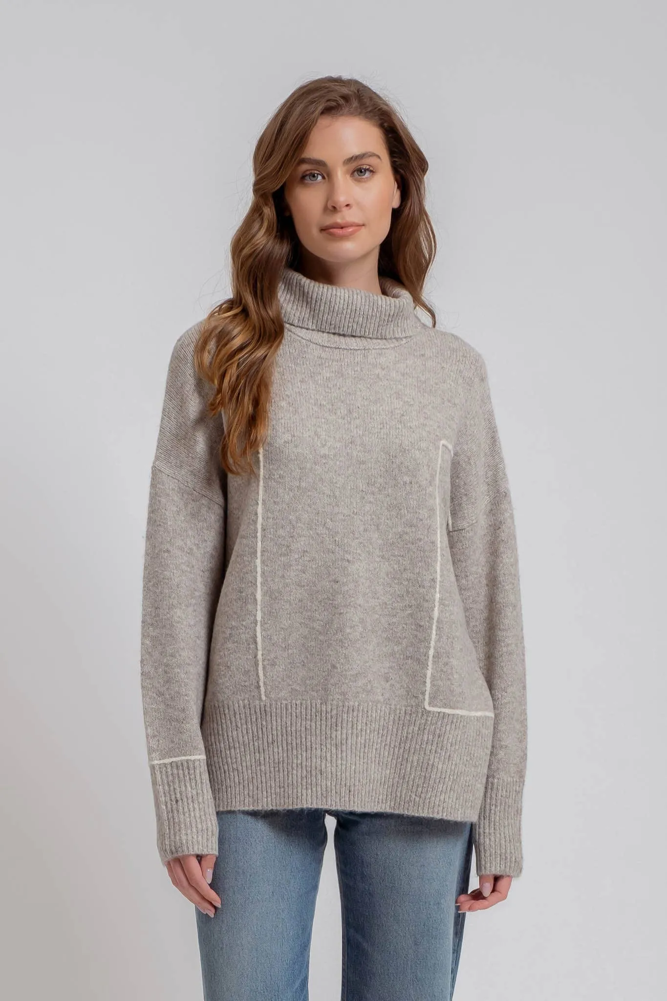 Turtleneck Contrast Line Knit Sweater